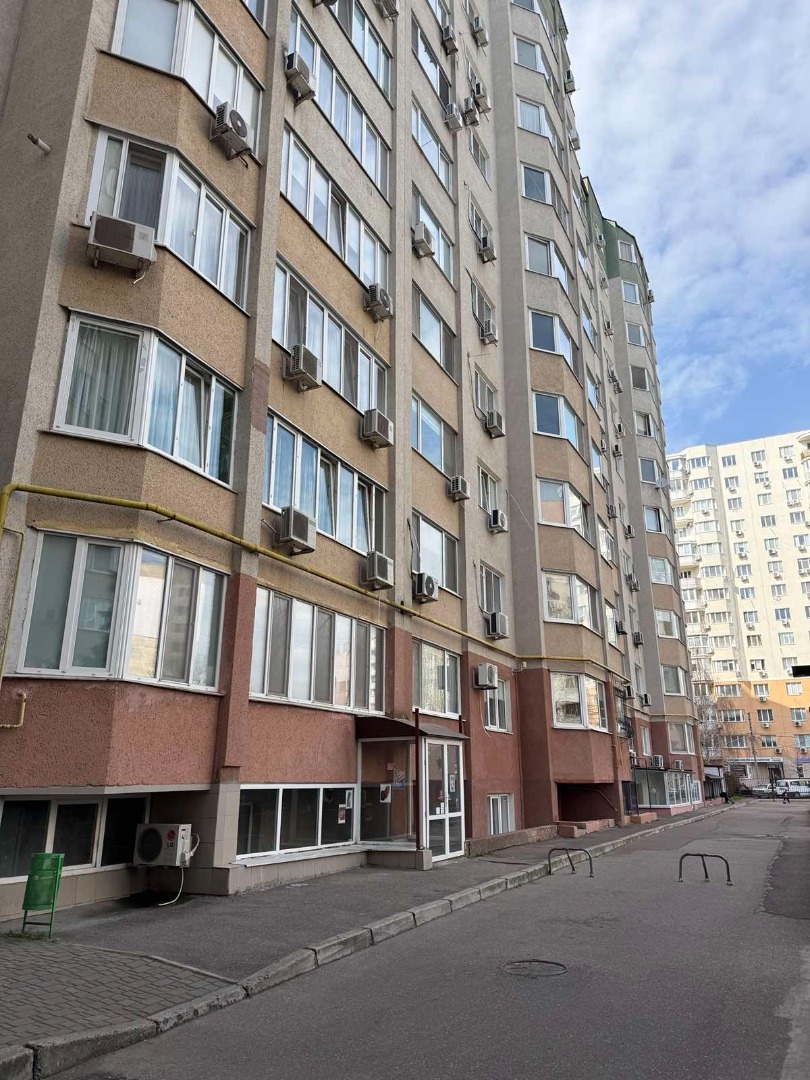 продажа трехкомнатной квартиры номер A-173671 в Киевском районе, фото номер 16